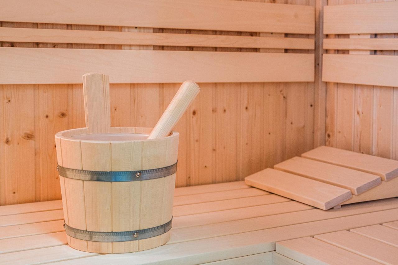 Reetdachhaus Am Haff Mit Sauna, Terrasse, Wlan Zirchow 외부 사진